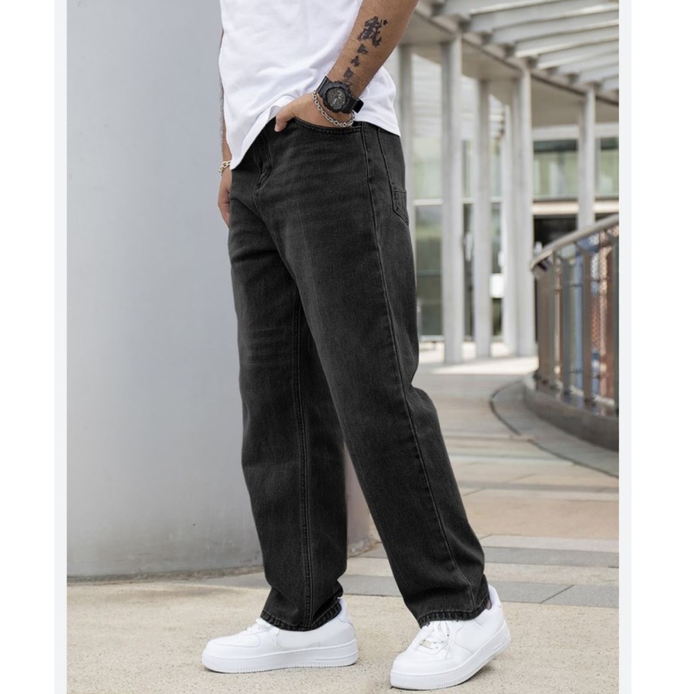 Calvin Klein Relaxed Straight Jeans